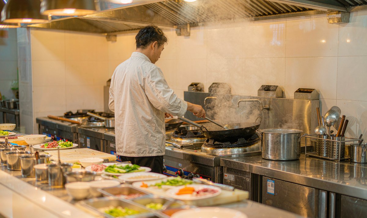 福士鸭中餐加盟费要多少？一份相对克制的成本拆解